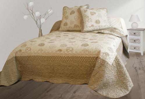 Couvre-lit boutis + 2 taies<BR>230x250<BR>Coeurs lin